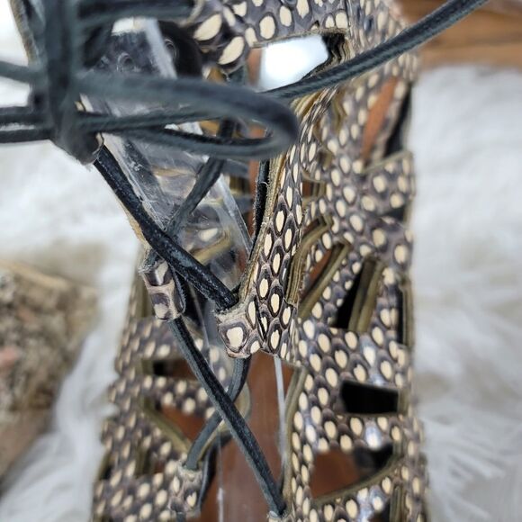 Dolce vita Helena cut out sandals - Picture 7 of 14